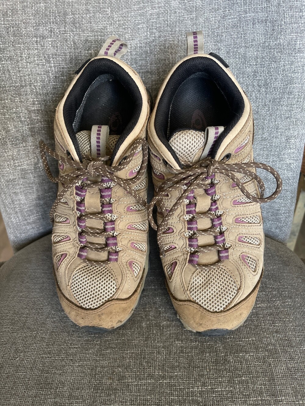 Oboz Women's Hiking Shoes Size 8 Beige Mesh Suede Leather Trail Sneakers